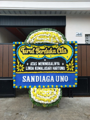 Papan Bunga Duka di Puncak Kemuning